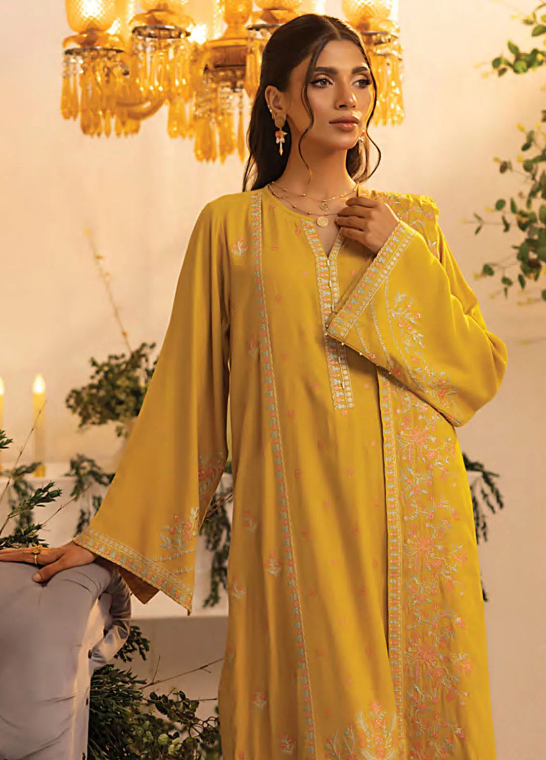 Lakhany Embroidered Wool Suit Unstitched 3 Piece LSM24CU LG-IZ-0249 - Winter Collection