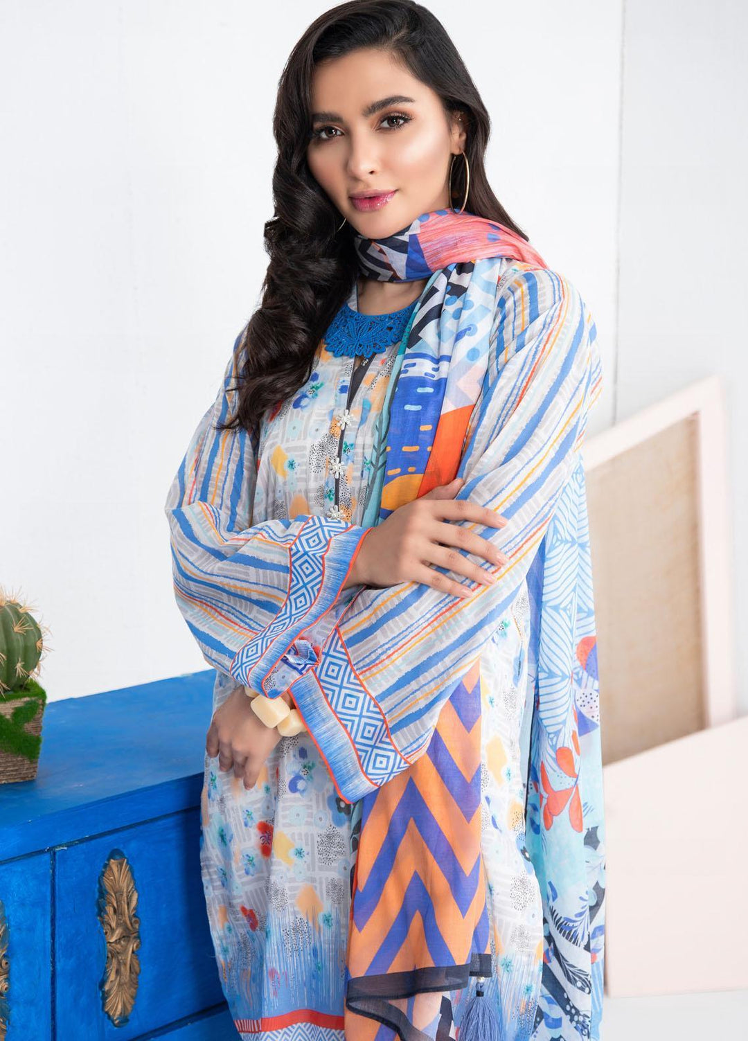 Lakhany Printed Lawn Suits Unstitched 3 Piece LSM21KP KPL-2017-B - Summer Collection