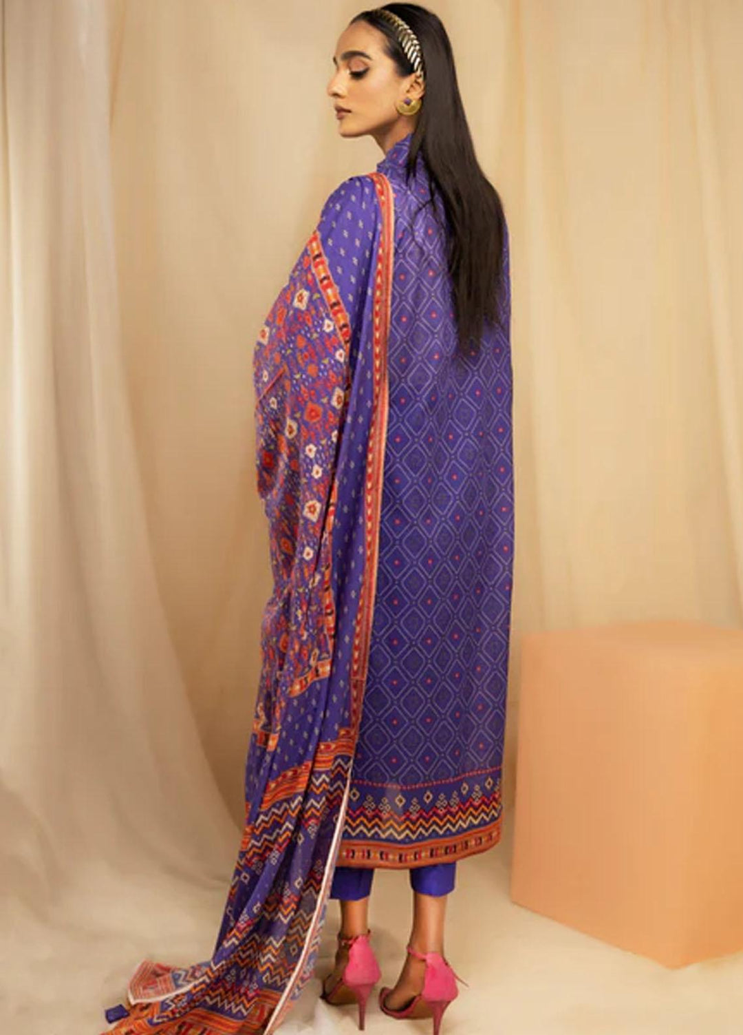 Lakhany Printed Lawn Suits Unstitched 3 Piece LSM23KP KPC-SR-0095-A - Summer Collection