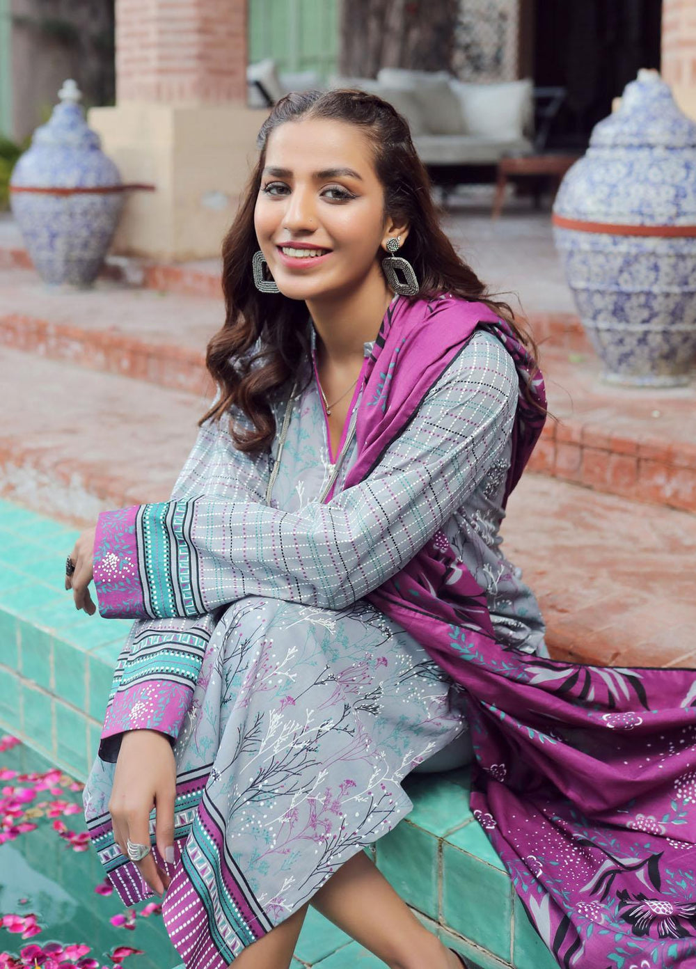 Komal By Lakhany Printed Lawn Suits Unstitched 3 Piece LSM22K KP-2021-A - Summer Collection