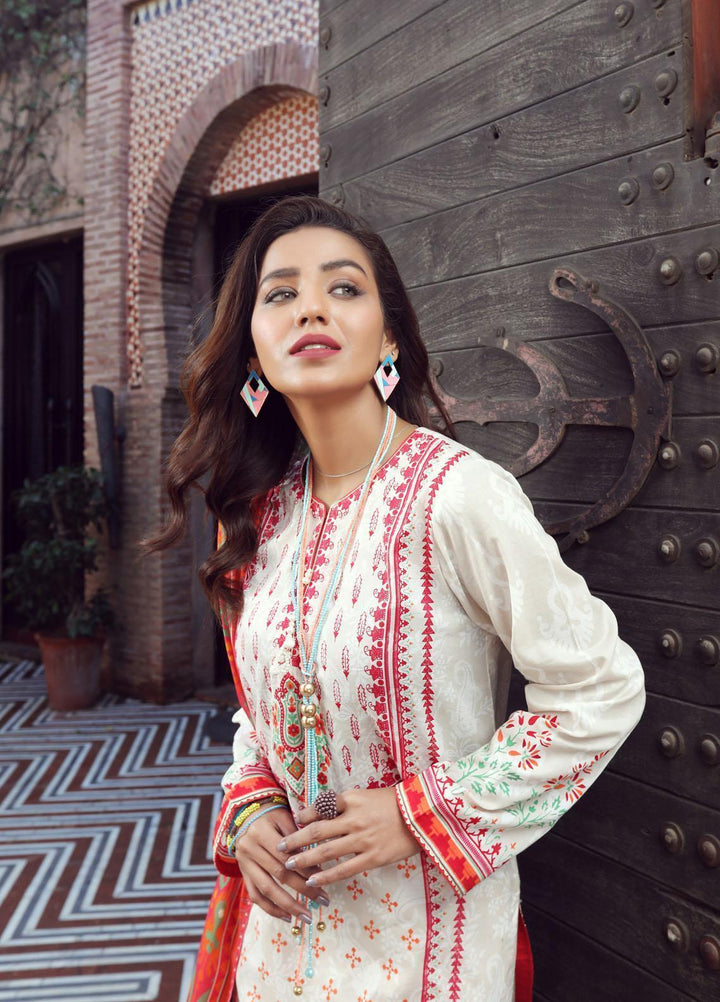 Komal By Lakhany Printed Lawn Suits Unstitched 3 Piece LSM22K KP-2023-A - Summer Collection