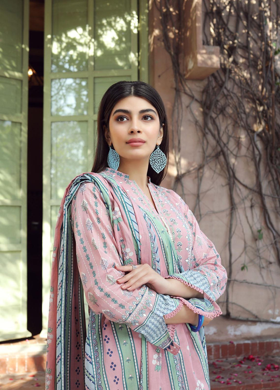 Komal By Lakhany Printed Lawn Suits Unstitched 3 Piece LSM22K KP-2030-B - Summer Collection