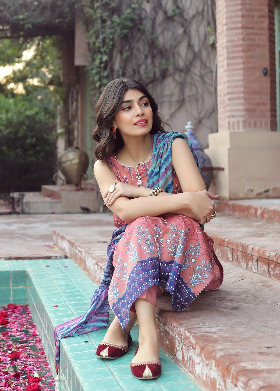 Komal By Lakhany Printed Lawn Suits Unstitched 3 Piece LSM22K KP-2032-B - Summer Collection