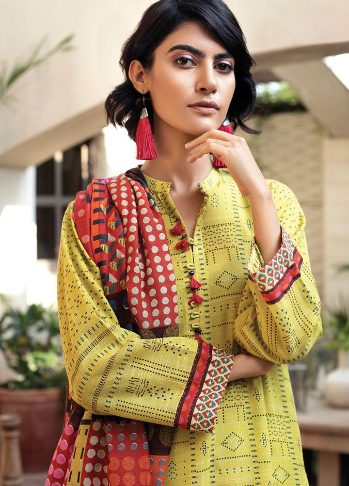 Lakhany Printed Khaddar Suits Unstitched 3 Piece LSM21KK KPW-503 - Winter Collection