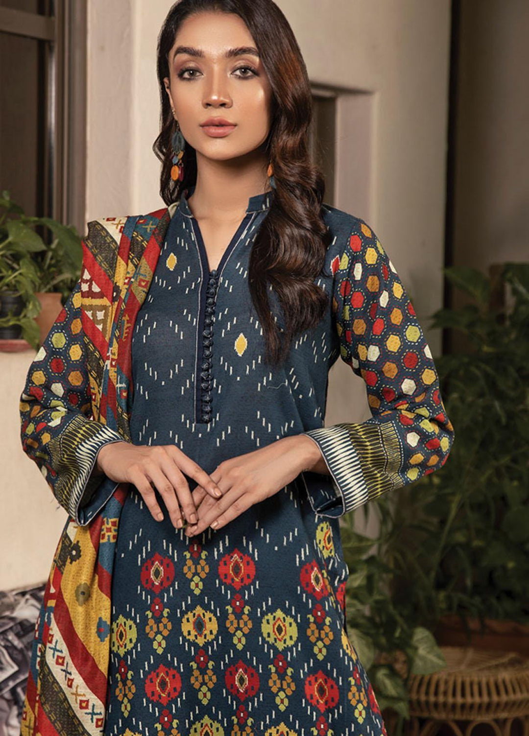 Lakhany Printed Khaddar Suits Unstitched 3 Piece LSM21KK KPW-504 - Winter Collection