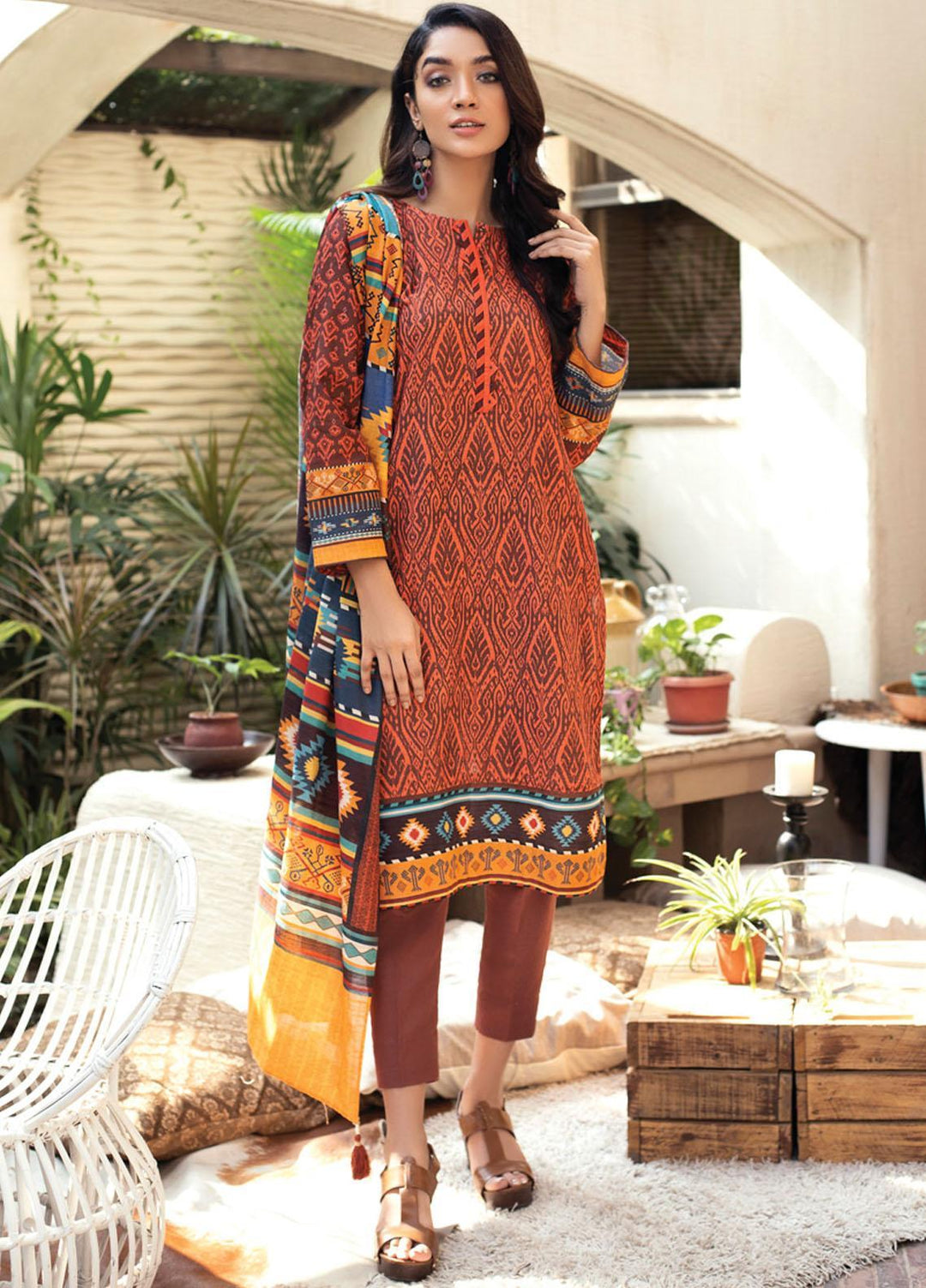 Lakhany Printed Khaddar Suits Unstitched 3 Piece LSM21KK KPW-505 - Winter Collection