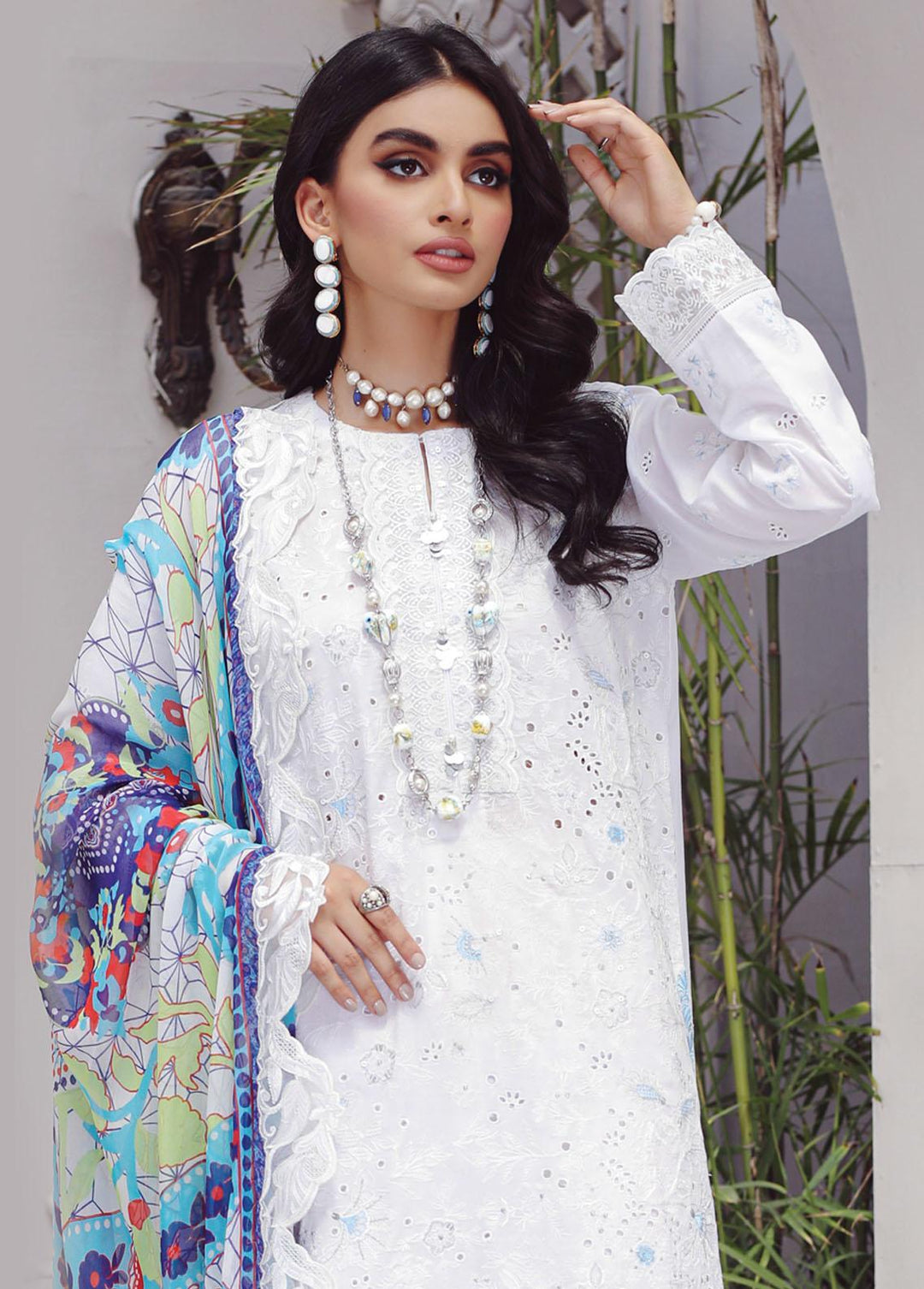 Luckhnowi By Lakhany Embroidered Lawn Suits Unstitched 3 Piece LSM23L CEC-5481 - Premium Collection