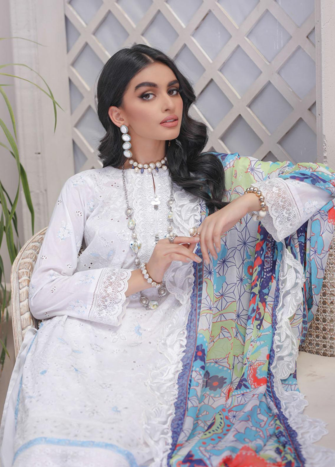 Luckhnowi By Lakhany Embroidered Lawn Suits Unstitched 3 Piece LSM23L CEC-5481 - Premium Collection