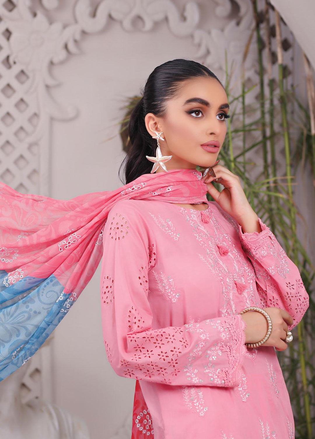 Luckhnowi By Lakhany Embroidered Lawn Suits Unstitched 3 Piece LSM23L CEC-5483 - Premium Collection