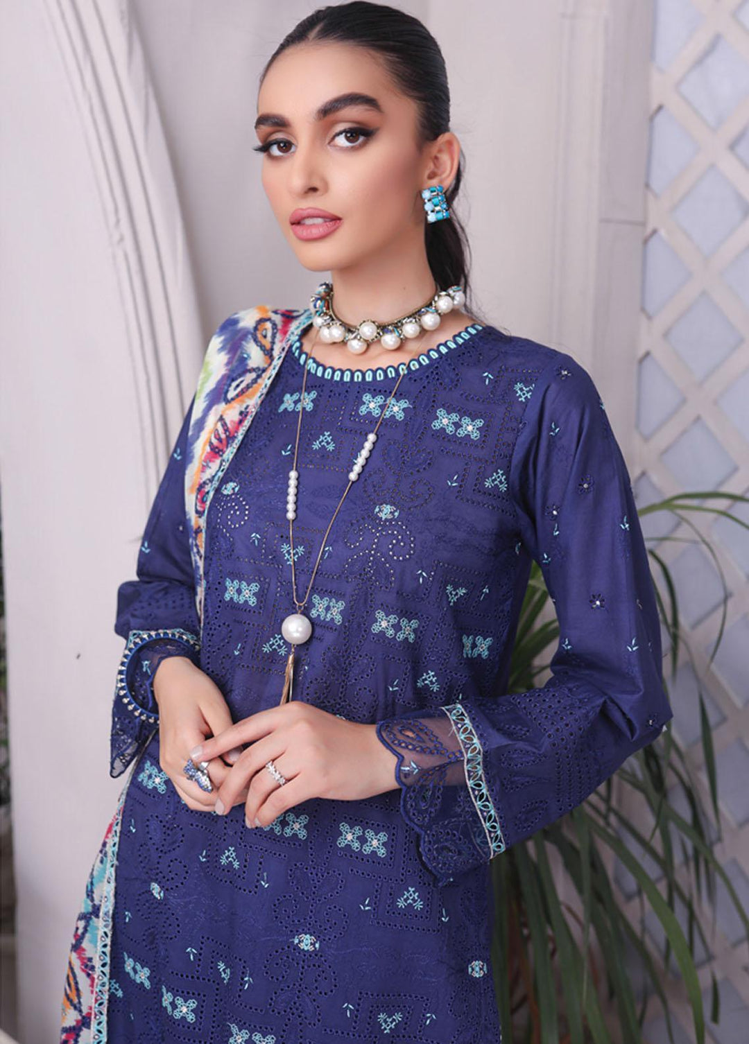 Luckhnowi By Lakhany Embroidered Lawn Suits Unstitched 3 Piece LSM23L CEC-5484 - Premium Collection