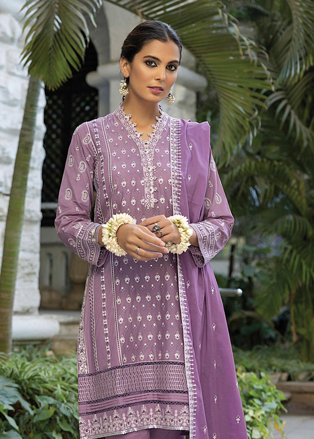 Luckhnowi By Lakhany Embroidered Lawn Suits Unstitched 3 Piece LSM23L LED-0024 - Premium Collection