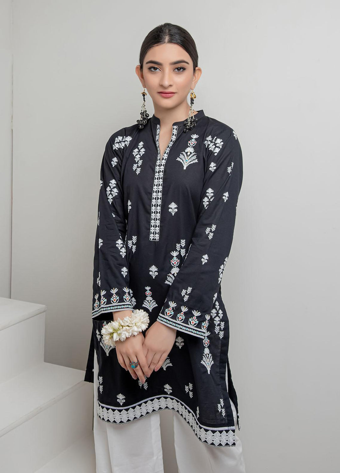 Lakhany Embroidered Lawn Suits Unstitched 3 Piece LSM21LK LEC-8026 - Festive Collection