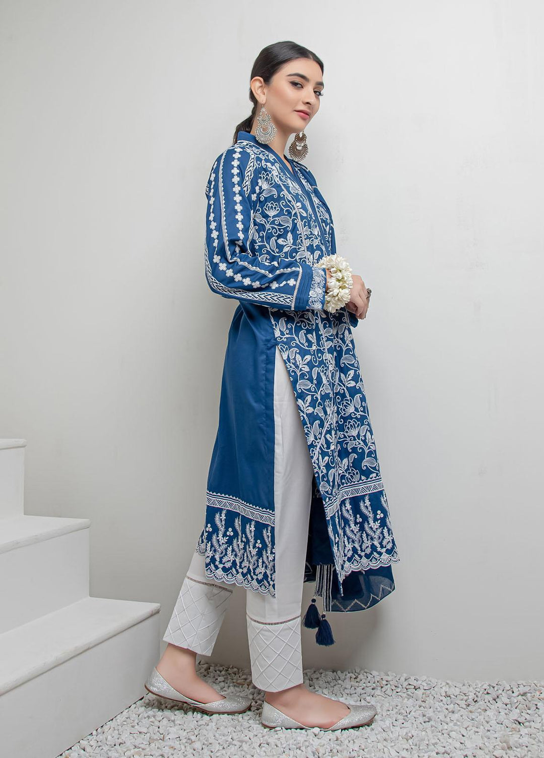 Lakhany Embroidered Lawn Suits Unstitched 3 Piece LSM21LK LEC-8027 - Festive Collection