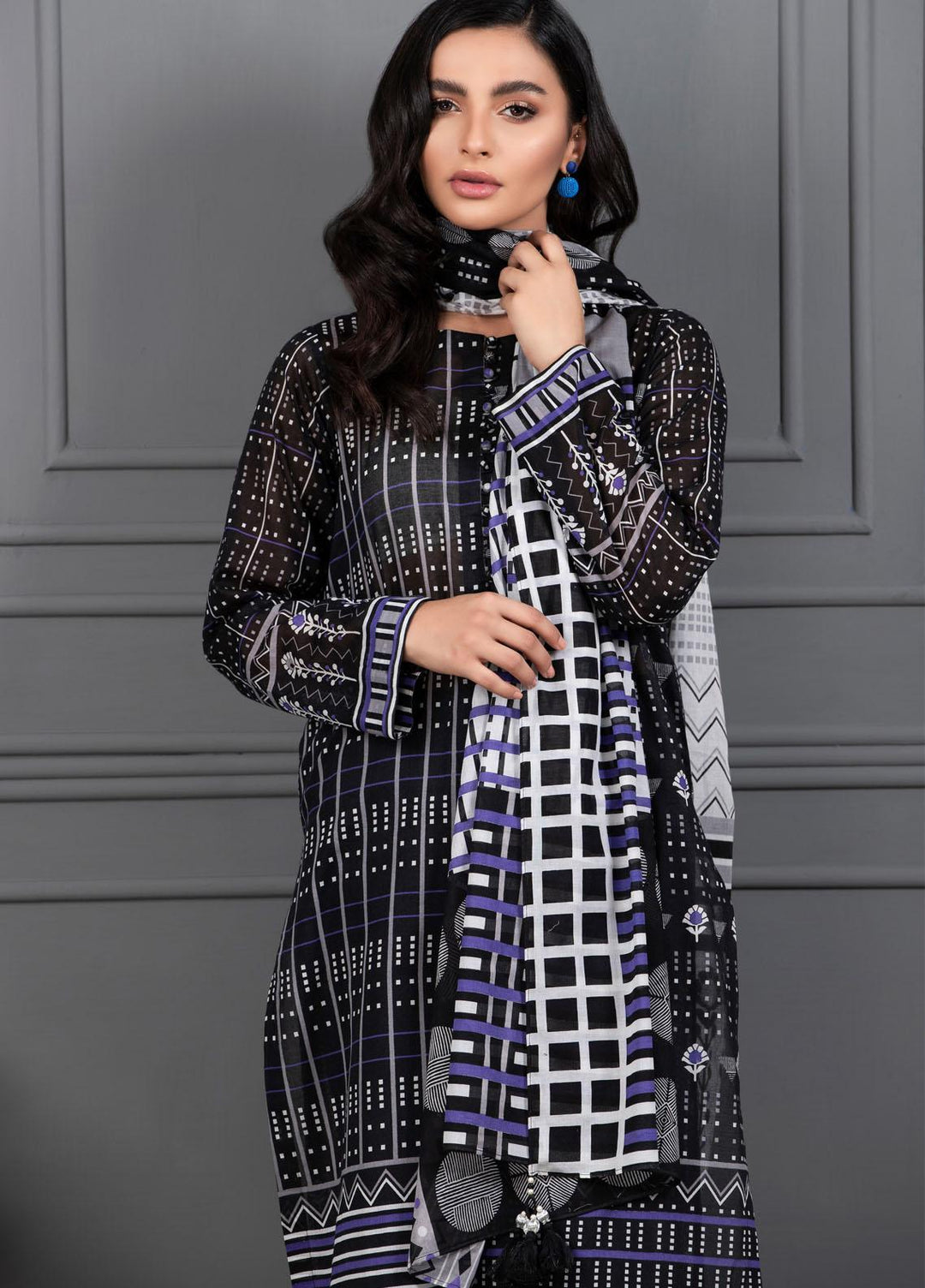 Monochrome By Lakhany Printed Lawn Suits Unstitched 3 Piece LSM21M 7019 - Summer Collection