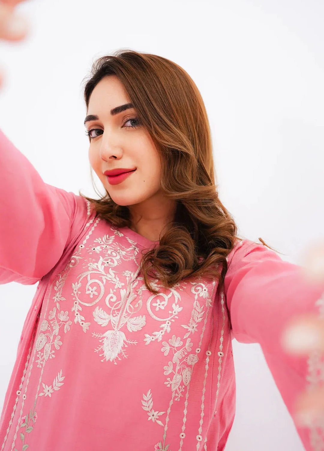 Lakhany Pret Embroidered Cambric 2 Piece Suit LG-IZ-0213