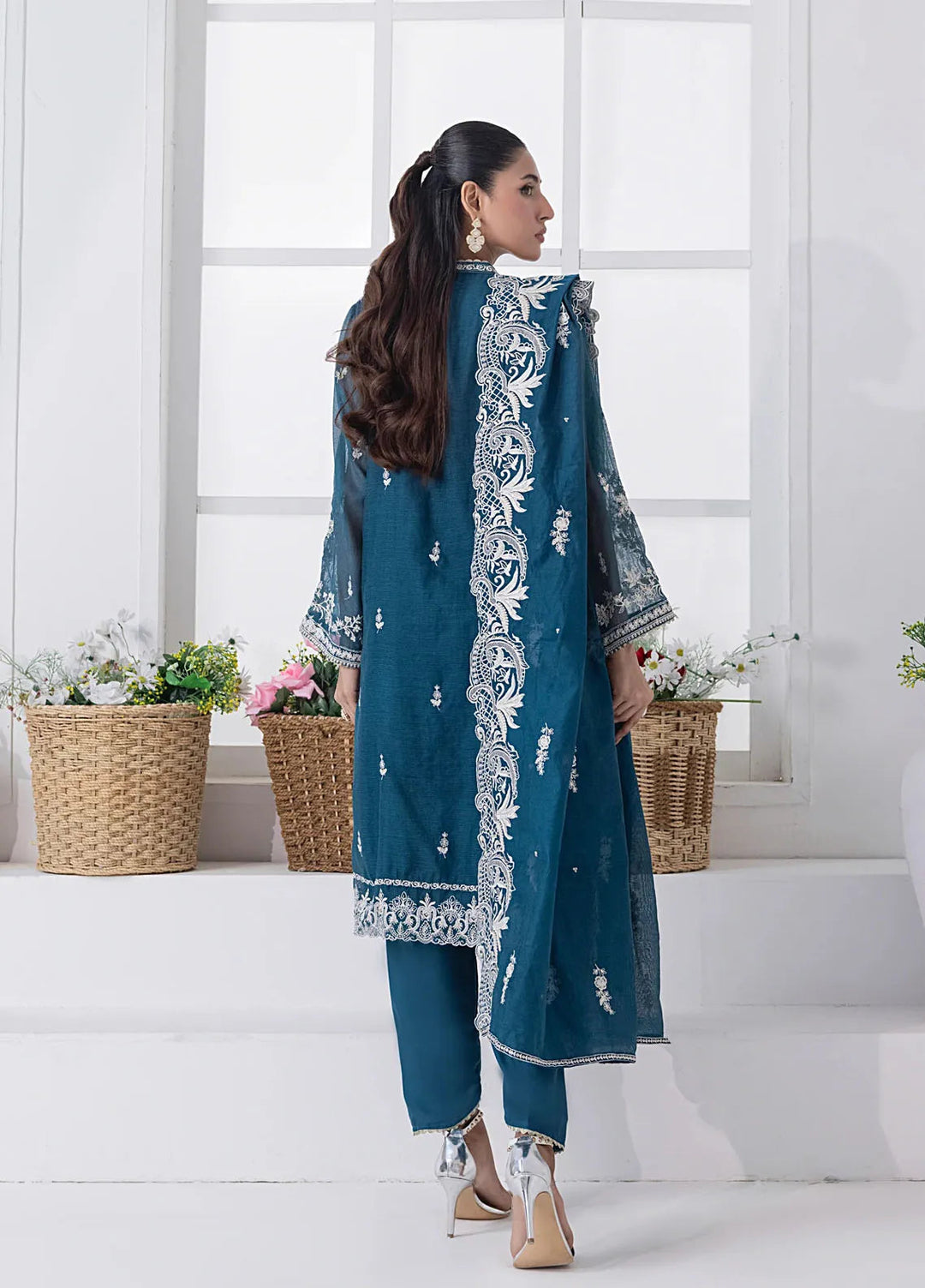 Lakhany Pret Embroidered Khaddi Net 3 Piece Suit LG-UB-0138