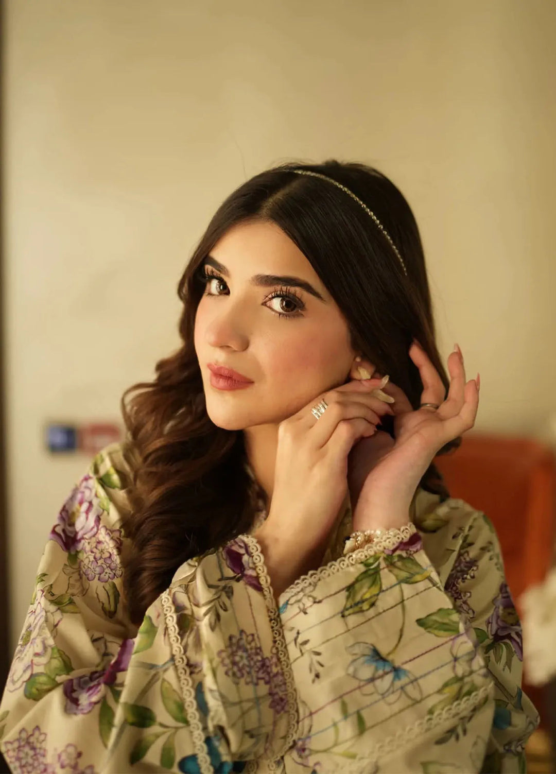 Lakhany Pret Printed Lawn 2 Piece Suit LG-RL-0113-W-PRT-2P