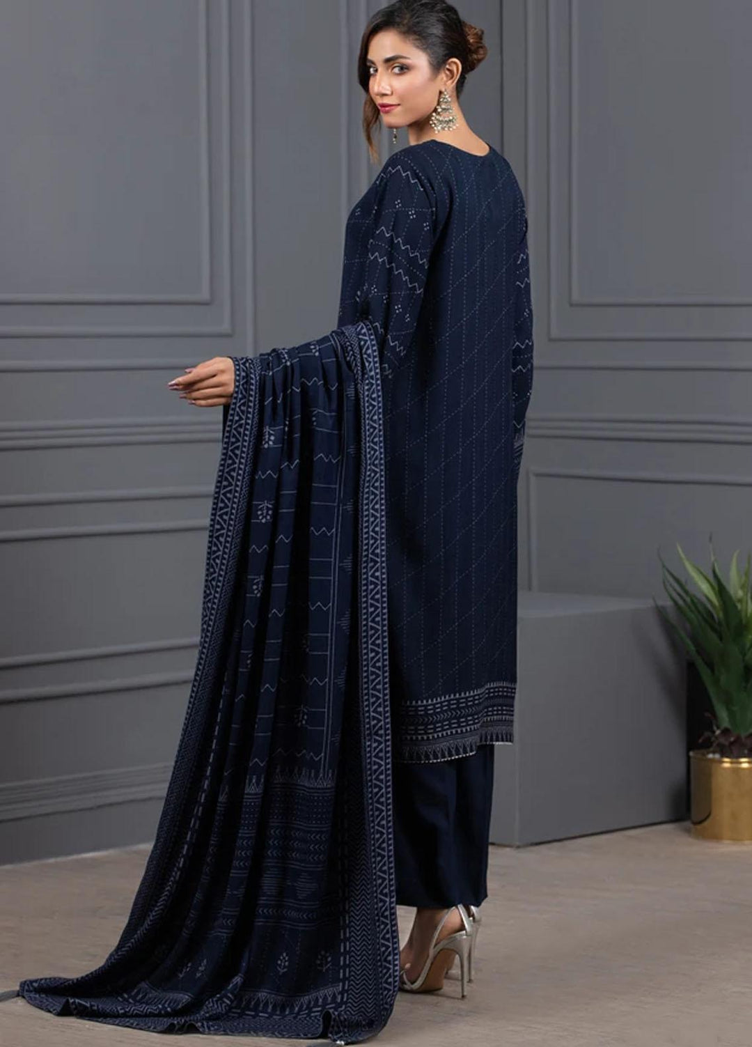Lakhany Printed Cashmere Wool Suits Unstitched 3 Piece LSM21-CV3 CVC-1034-A - Winter Collection