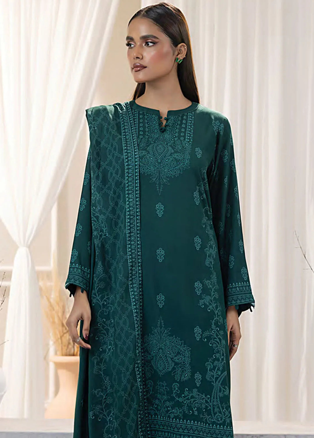 Lakhany Printed Wool Suit Unstitched 3 Piece LSM24CW LG-AR-0078-B - Winter Collection