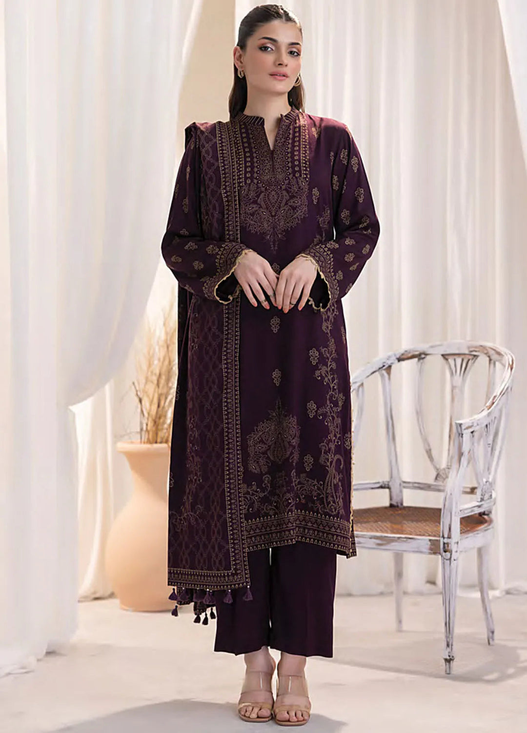 Lakhany Printed Wool Suit Unstitched 3 Piece LSM24CW LG-AR-0078-C - Winter Collection