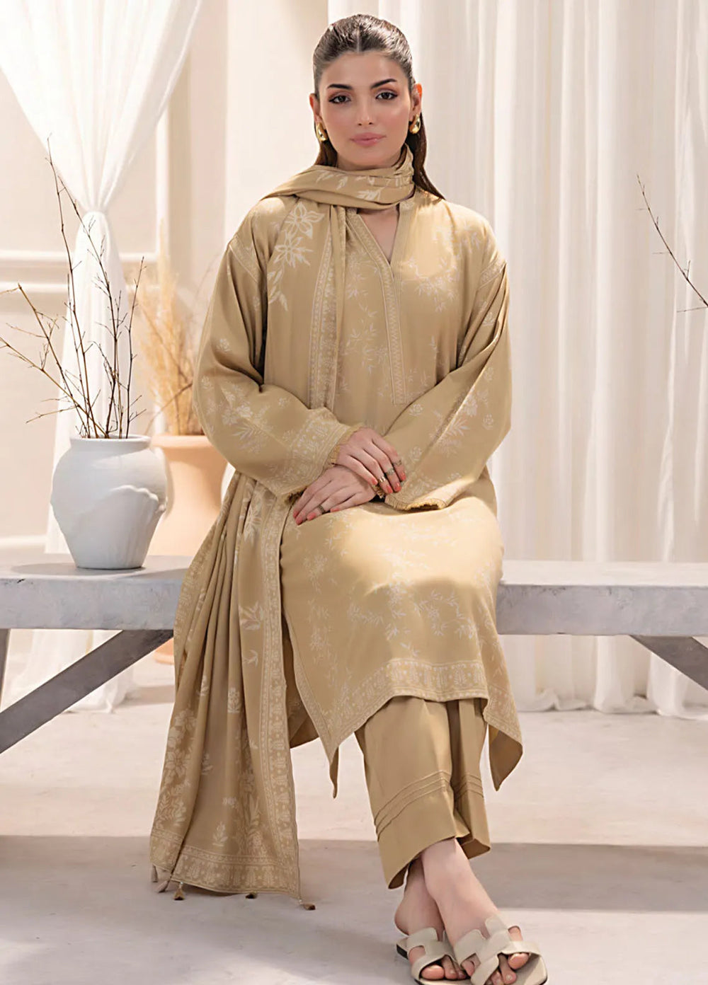 Lakhany Printed Wool Suit Unstitched 3 Piece LSM24CW LG-IZ-0269-A - Winter Collection