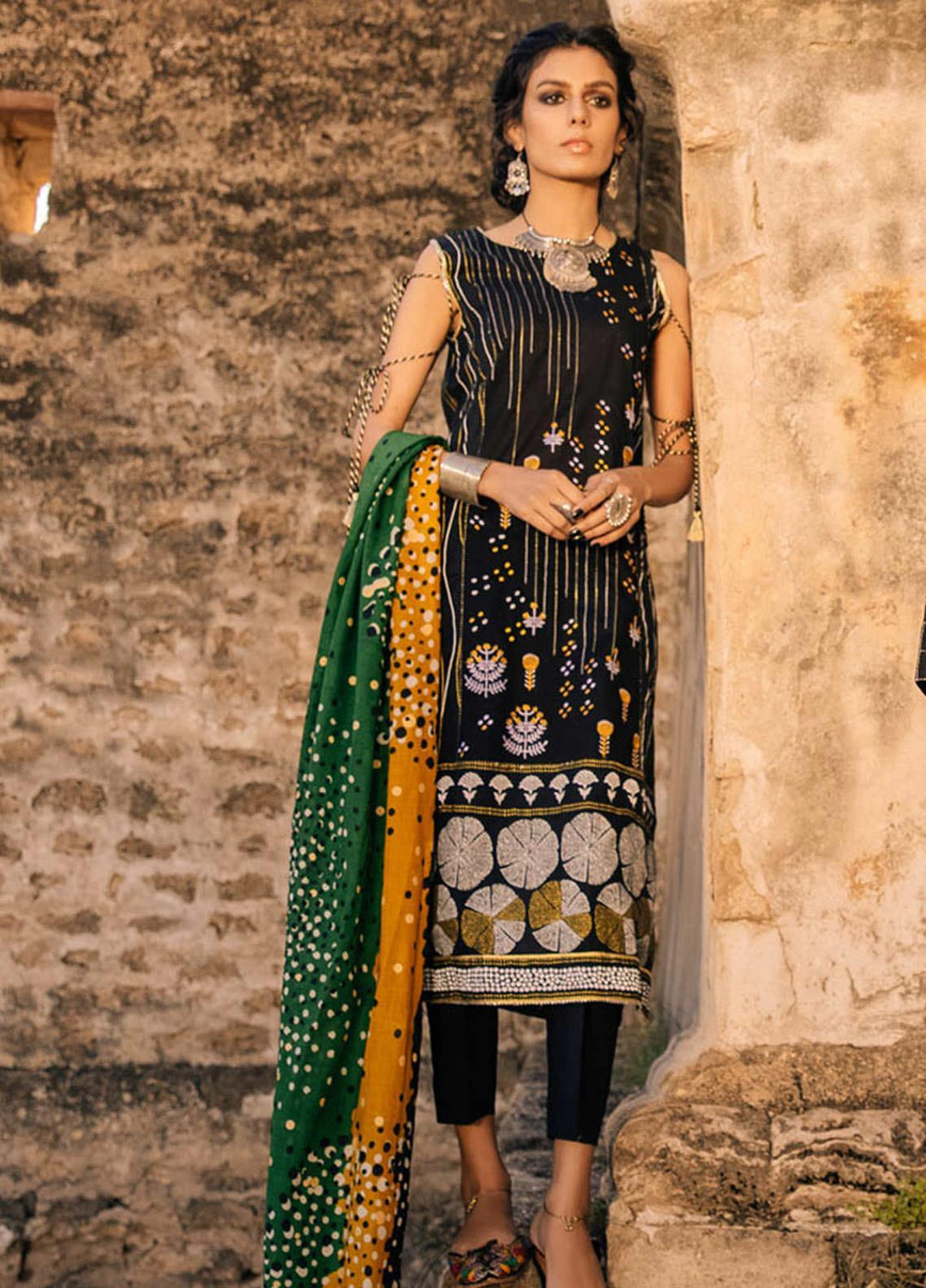 Lakhany Embroidered Lawn Suits Unstitched 3 Piece LSM21S BP-2043 - Summer Collection