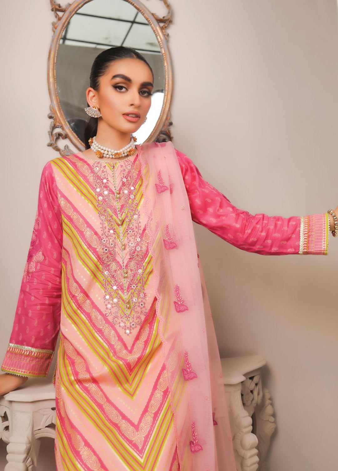 Lakhany Embroidered Lawn Suits Unstitched 3 Piece LSM23SG SG-5019 - Summer Collection