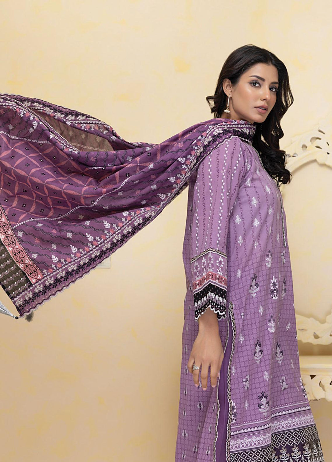 Lakhany Embroidered Lawn Suits Unstitched 3 Piece LSM23SG SED-ZH-0008 - Summer Collection