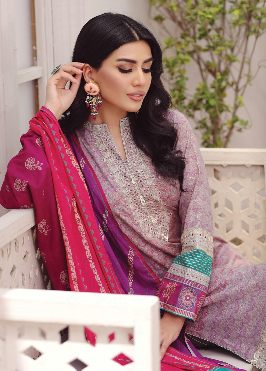 Lakhany Embroidered Lawn Suits Unstitched 3 Piece LSM23SG SG-5014 - Summer Collection