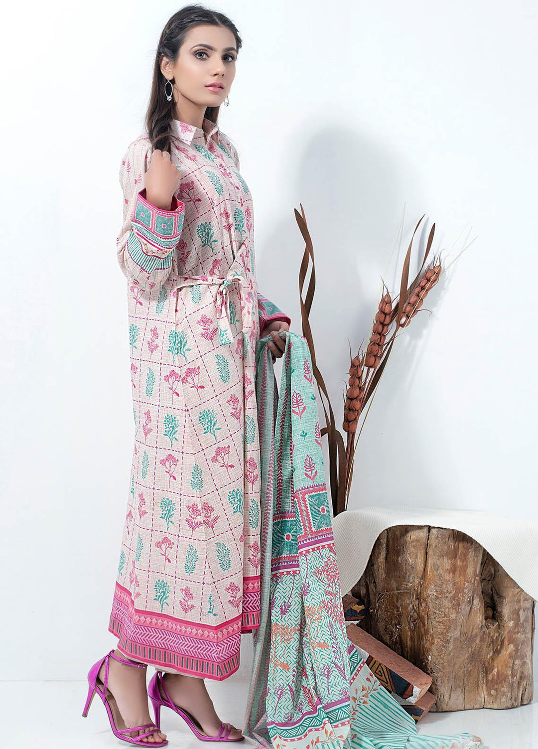 Lakhany Printed Lawn Suits Unstitched 3 Piece LSM21SP PL-2167 - Summer Collection