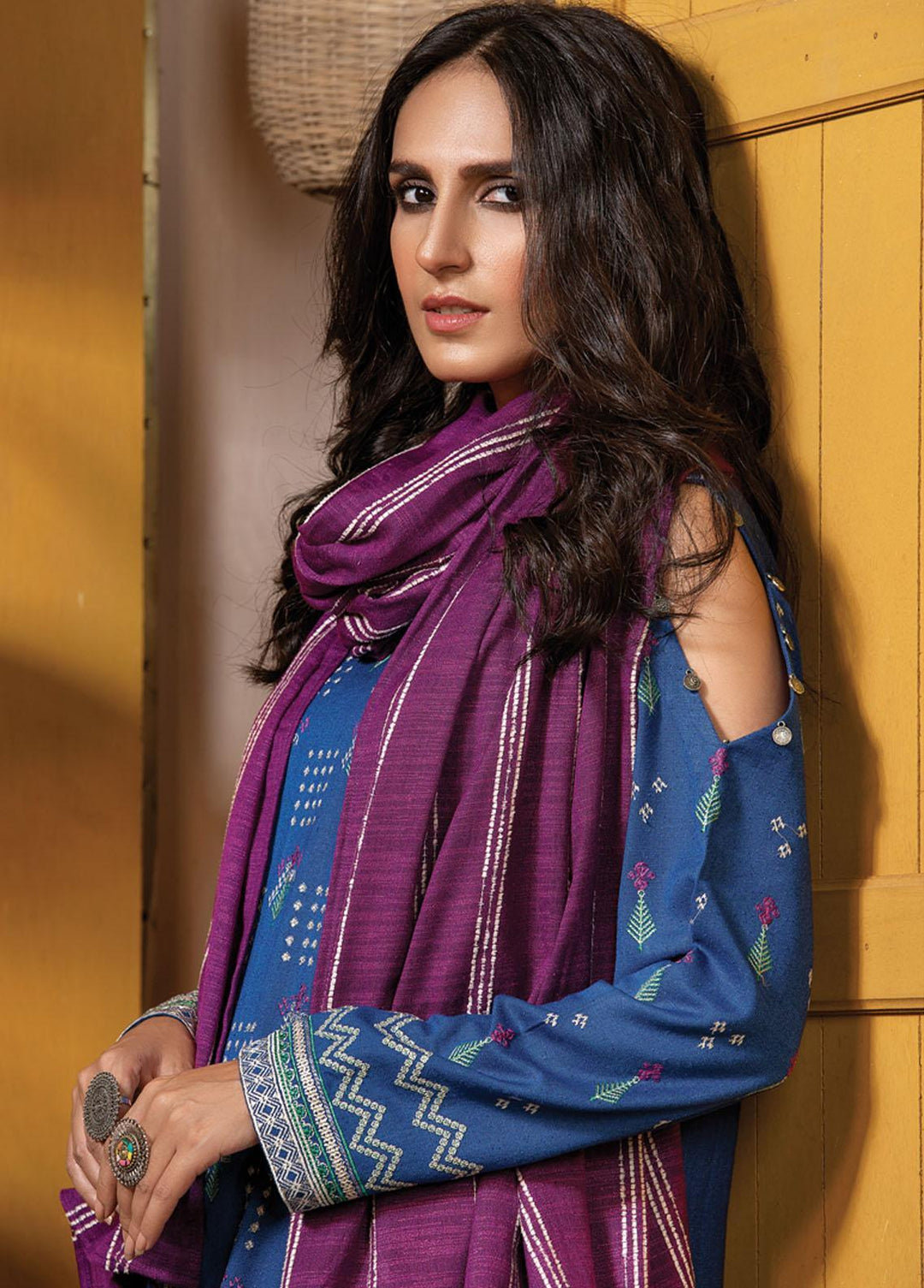 Lakhany Embroidered Slub Suits Unstitched 3 Piece LSM21WS WEC-5026 - Winter Collection