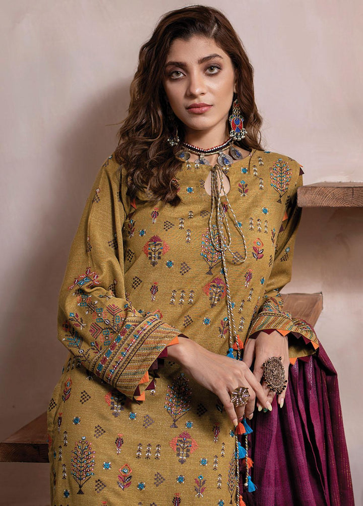 Lakhany Embroidered Slub Suits Unstitched 3 Piece LSM21WS WEC-5030 - Winter Collection