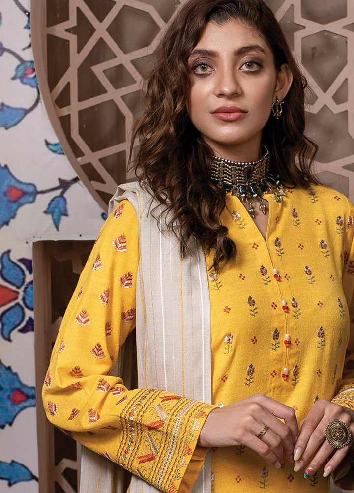 Lakhany Embroidered Slub Suits Unstitched 3 Piece LSM21WS WEC-5032 - Winter Collection