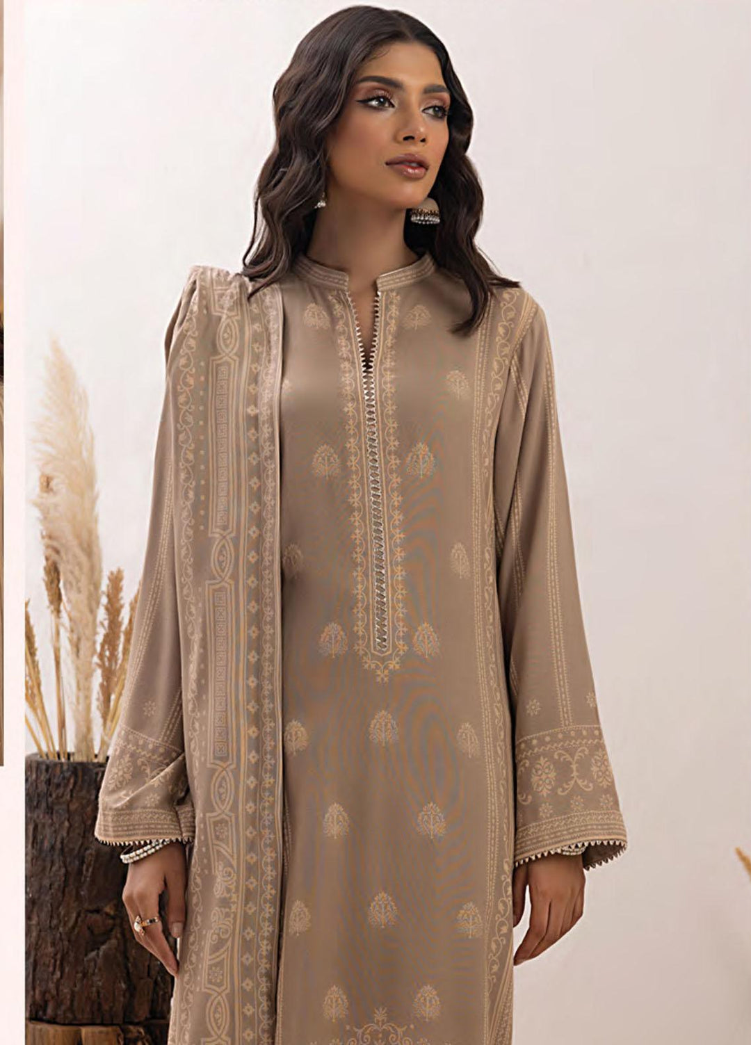 Lakhany Printed Pashmina Suits Unstitched 3 Piece LSM23PP LG-IZ-0019-A - Winter Collection