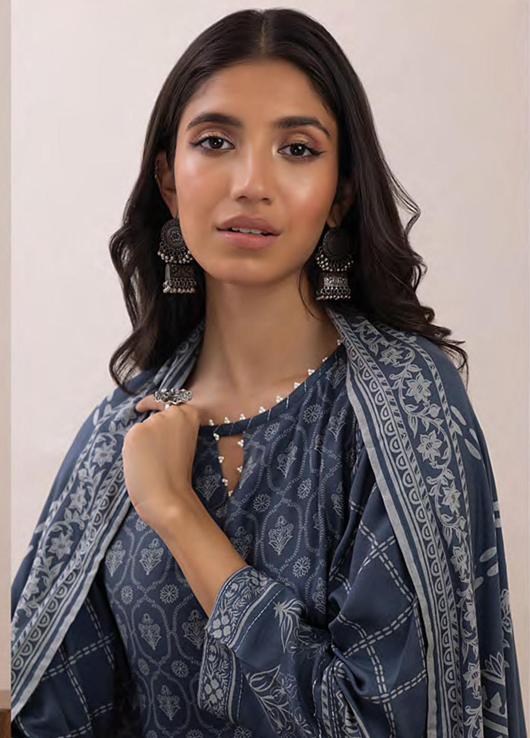 Lakhany Printed Pashmina Suits Unstitched 3 Piece LSM23PP LG-RM-0012-B - Winter Collection