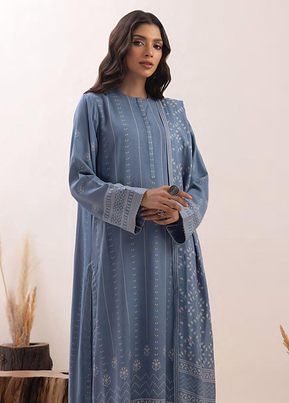 Lakhany Printed Pashmina Suits Unstitched 3 Piece LSM23PP LG-SR-0148-B - Winter Collection