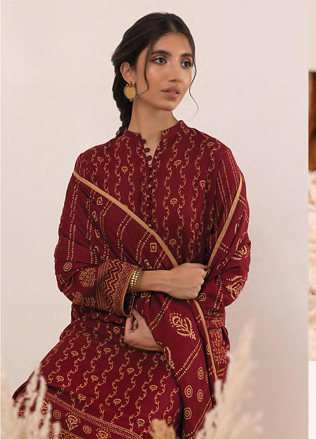 Lakhany Printed Pashmina Suits Unstitched 3 Piece LSM23PP LG-ZH-0094-B - Winter Collection