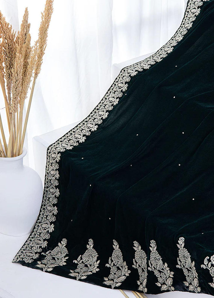 Lakhany Embroidered  Velvet  Shawls LSM22VS LSM-2892 - Velvet Shawls