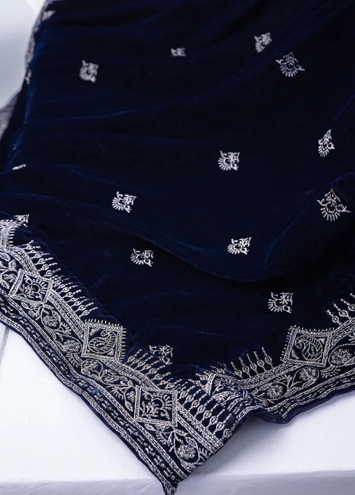 Lakhany Embroidered  Velvet  Shawls LSM22VS LSM-2897 - Velvet Shawls