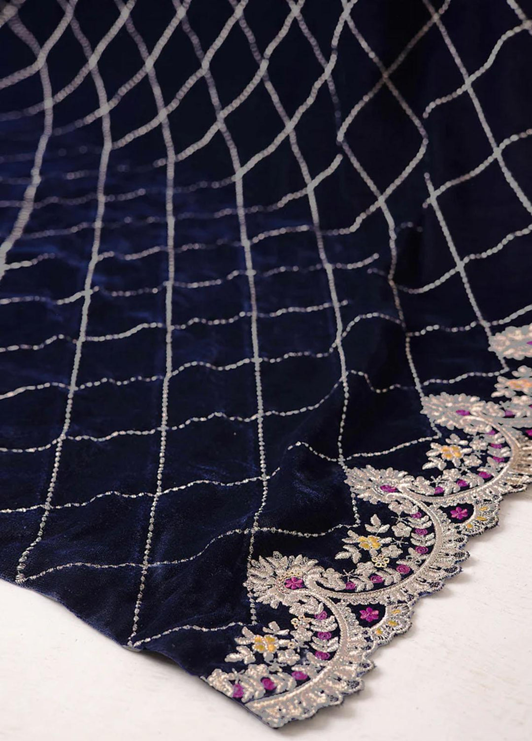 Lakhany Embroidered  Velvet  Shawls LSM22VS LSM-2945 - Velvet Shawls