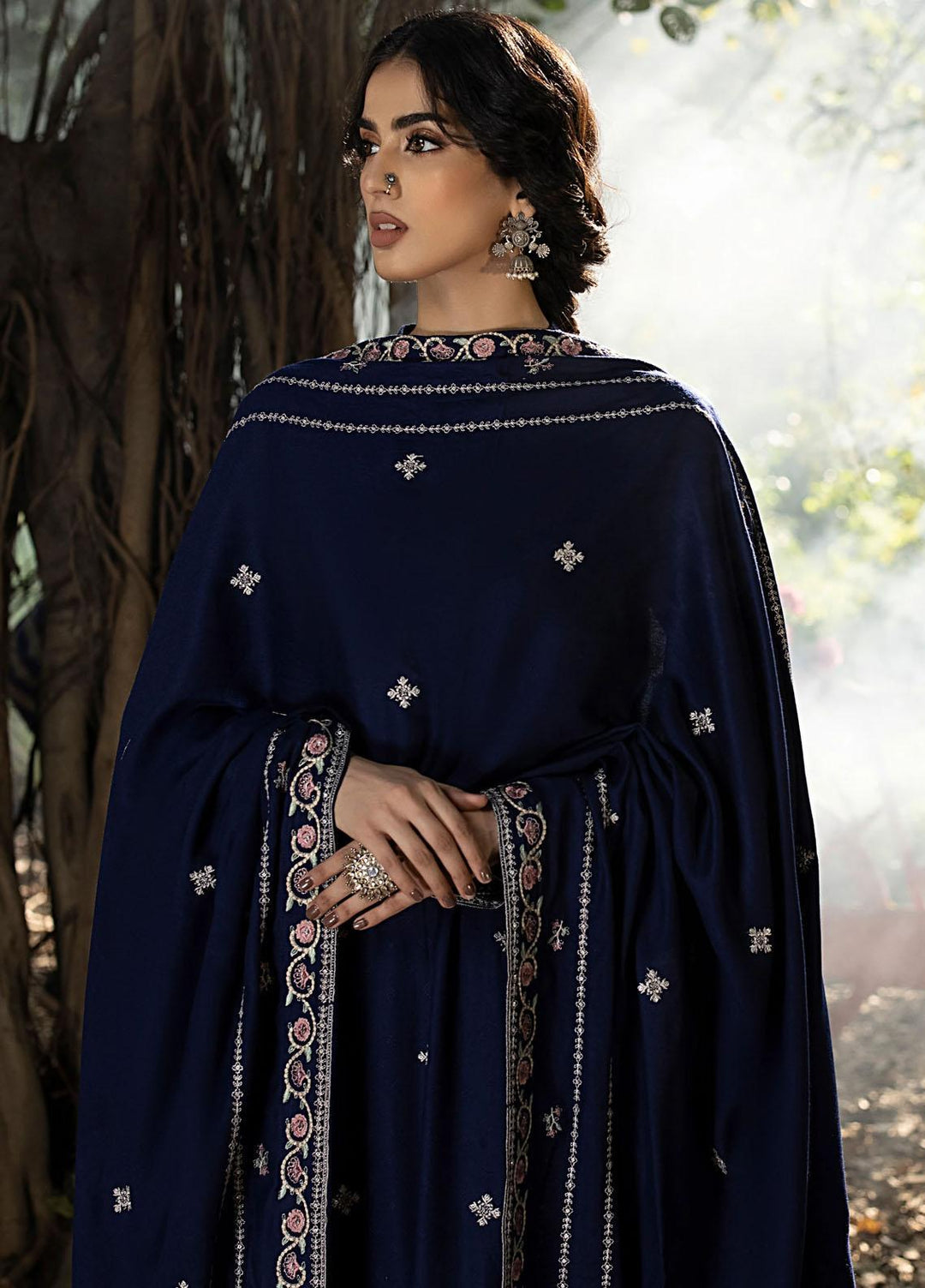 Lakhany Embroidered Cashmere Wool Suits Unstitched 3 Piece LSM23WE LG-IZ-0023 - Winter Collection