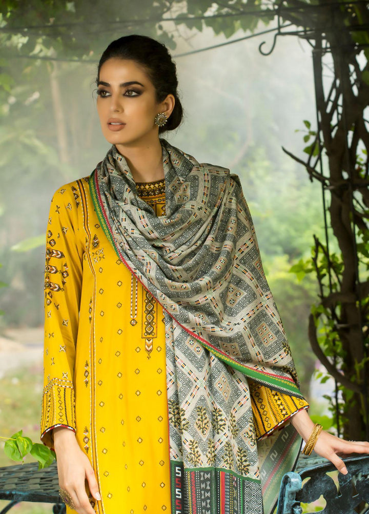 Lakhany Embroidered Karandi Suits Unstitched 3 Piece LSM22WE WEC-EA-0383 - Winter Collection
