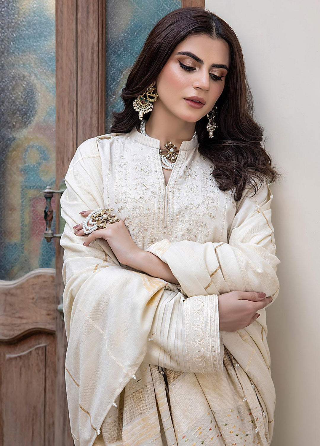 Lakhany Embroidered Slub Suits Unstitched 3 Piece LSM23WS LG-IZ-0083 - Winter Collection