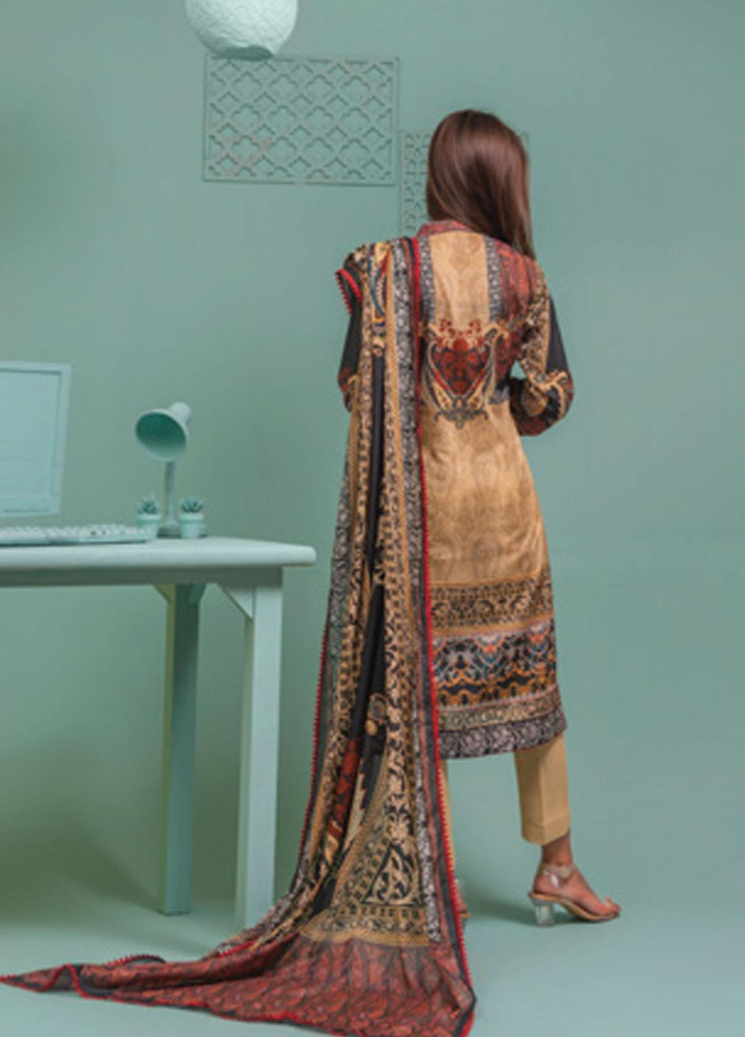 Lamha by Tarzz Printed Lawn Suits Unstitched 2 Piece TZ21L SS-2-11 - Spring / Summer Collection