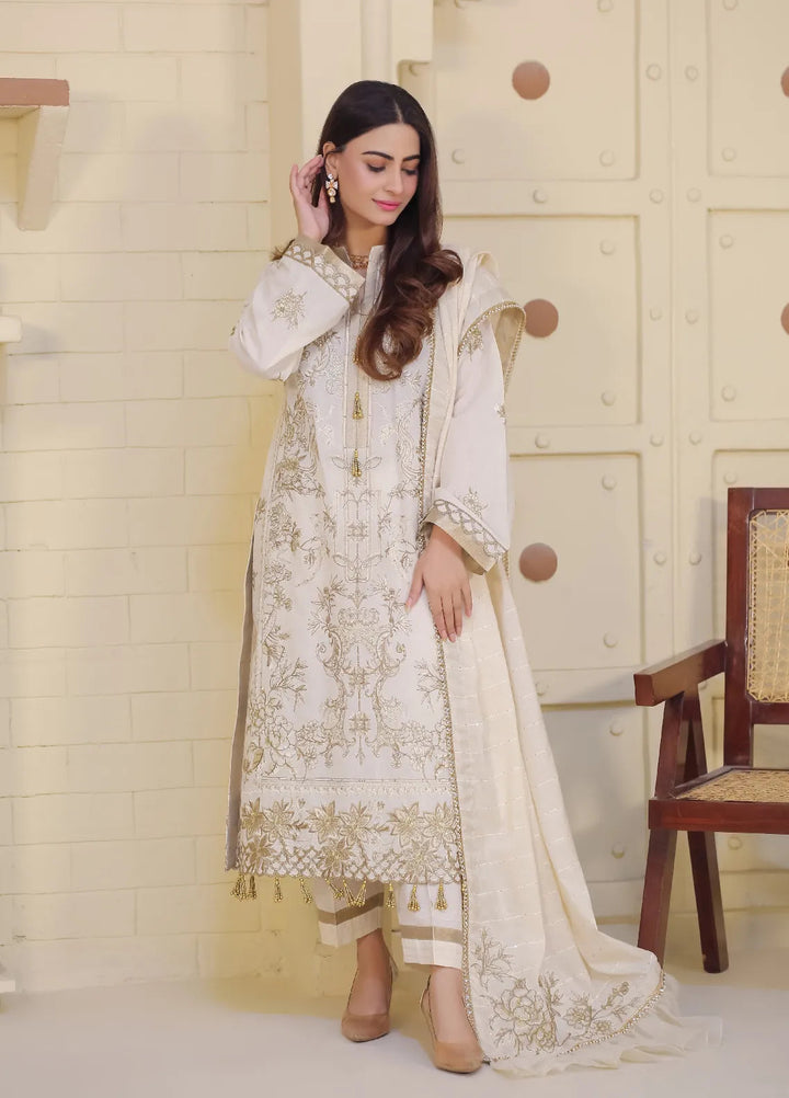 Lamorado Embroidered Cotton Suits Unstitched 4 Piece LMD25UF LWSU-25FE302 - Festive Collection