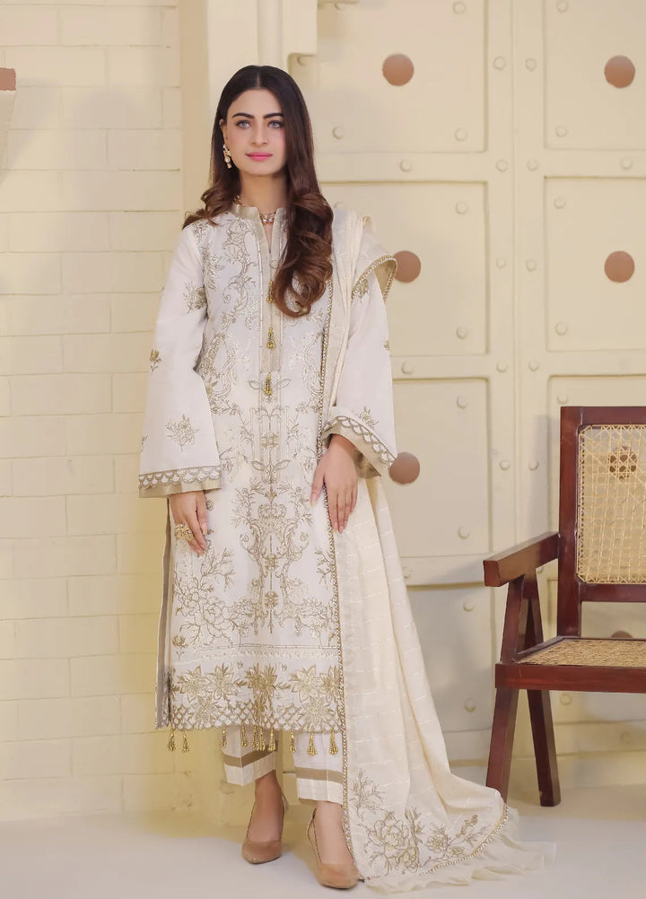 Lamorado Embroidered Cotton Suits Unstitched 4 Piece LMD25UF LWSU-25FE302 - Festive Collection