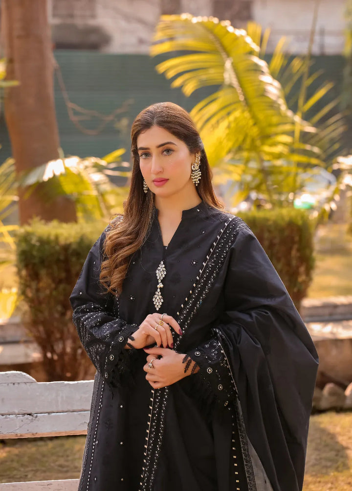 Lamorado Embroidered Lawn Suits Unstitched 3 Piece LMD25UC LWSU-25CK304 - Summer Collection