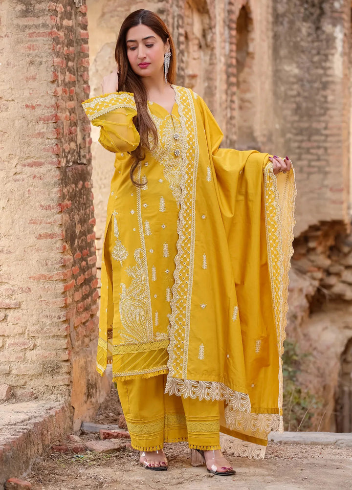 Lamorado Embroidered Lawn Suits Unstitched 3 Piece LMD25UC LWSU-25CK306 - Summer Collection