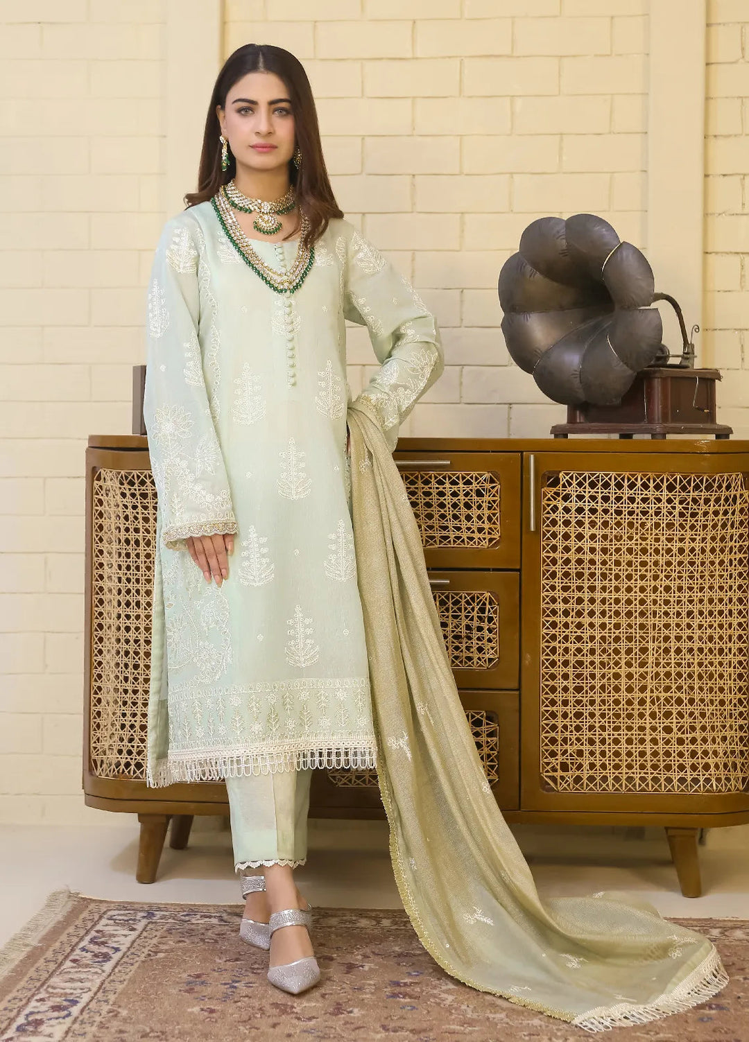 Lamorado Embroidered Messuri Shirt Suits Unstitched 4 Piece LMD25UF LWSU-25FE307 - Festive Collection