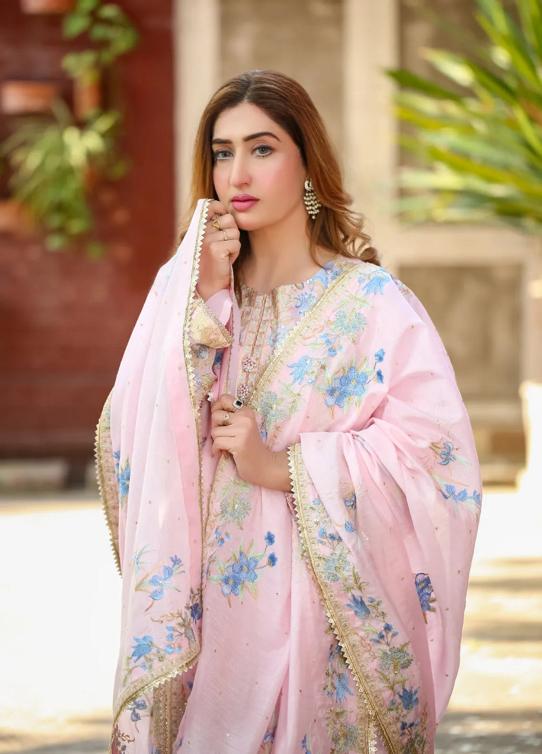 Lamorado Embroidered Swiss Cotton Suits Unstitched 4 Piece LMD25UF LWSU-25FE308 - Festive Collection